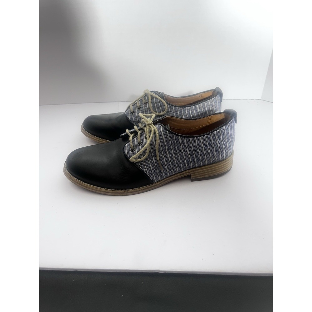 Clarks Women Zyris Toledo Canvas & Leather Oxford, Navy Blue Sz: 5 1/2 and UK 3